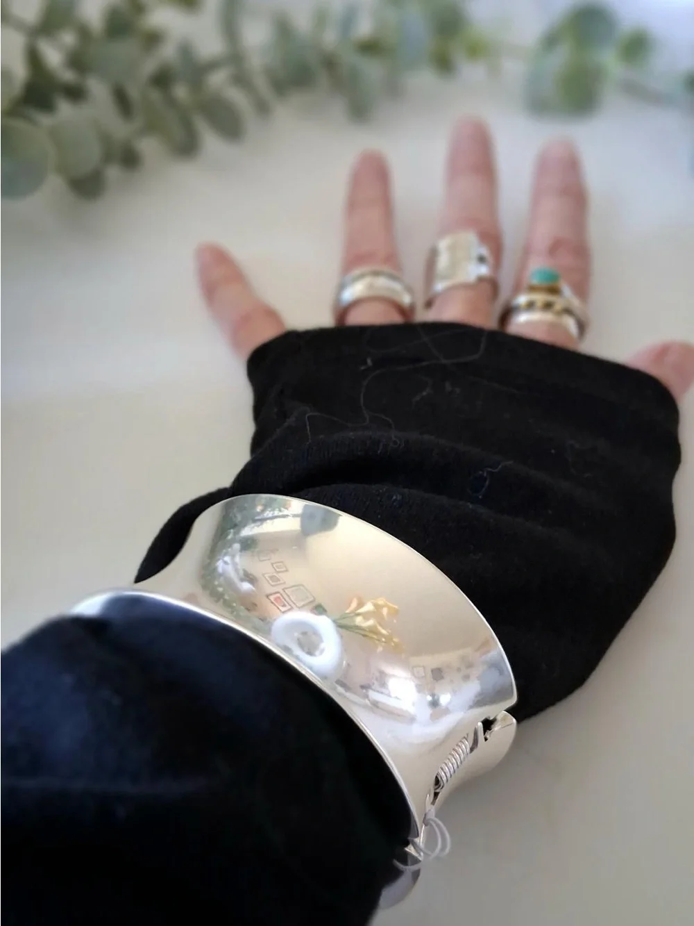 J.CREW SILVERTONE OVERSIZED HINGE CUFF BRACELET NWT